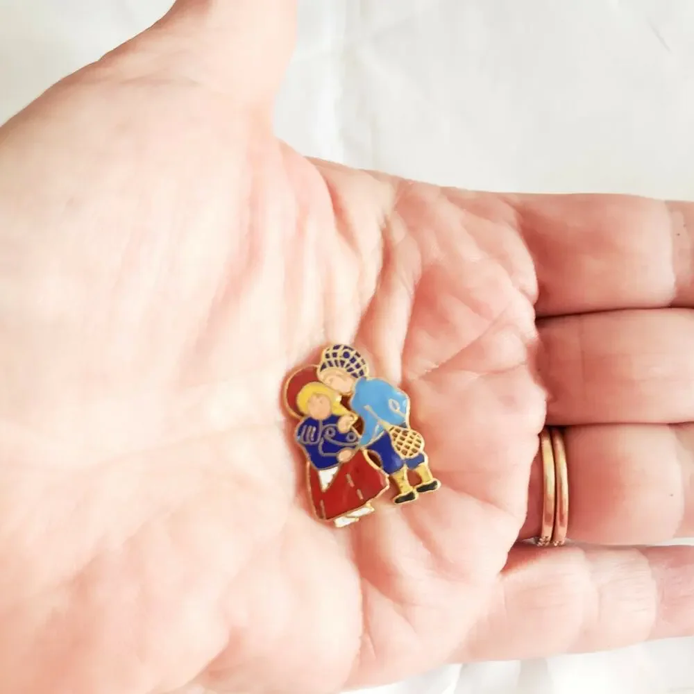 Unbranded vintage enameled